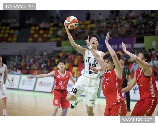 吴秀英专访：从青涩少女到篮球女将的奋斗与成长之路